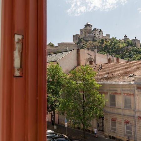 Penzion Deloris Trenčín Extérieur photo