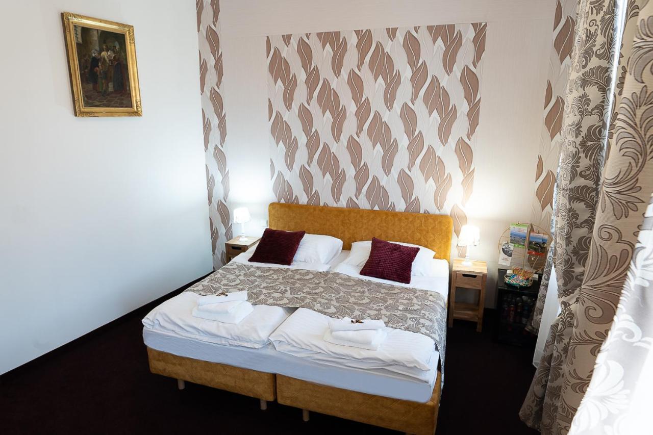 Penzion Deloris Trenčín Extérieur photo
