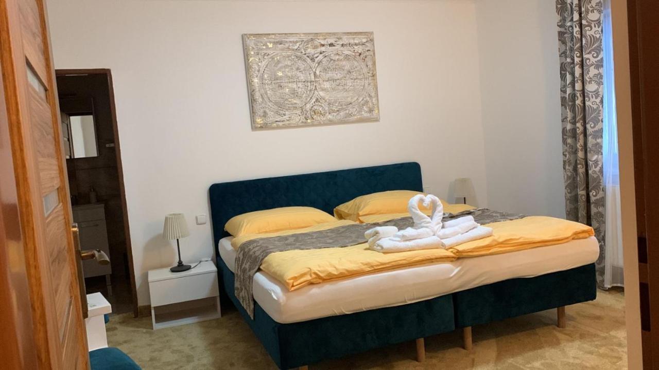 Penzion Deloris Trenčín Extérieur photo