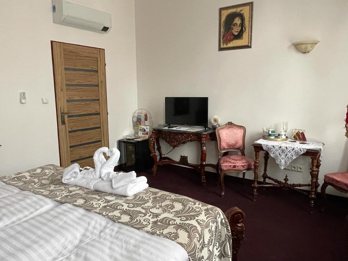Penzion Deloris Trenčín Extérieur photo